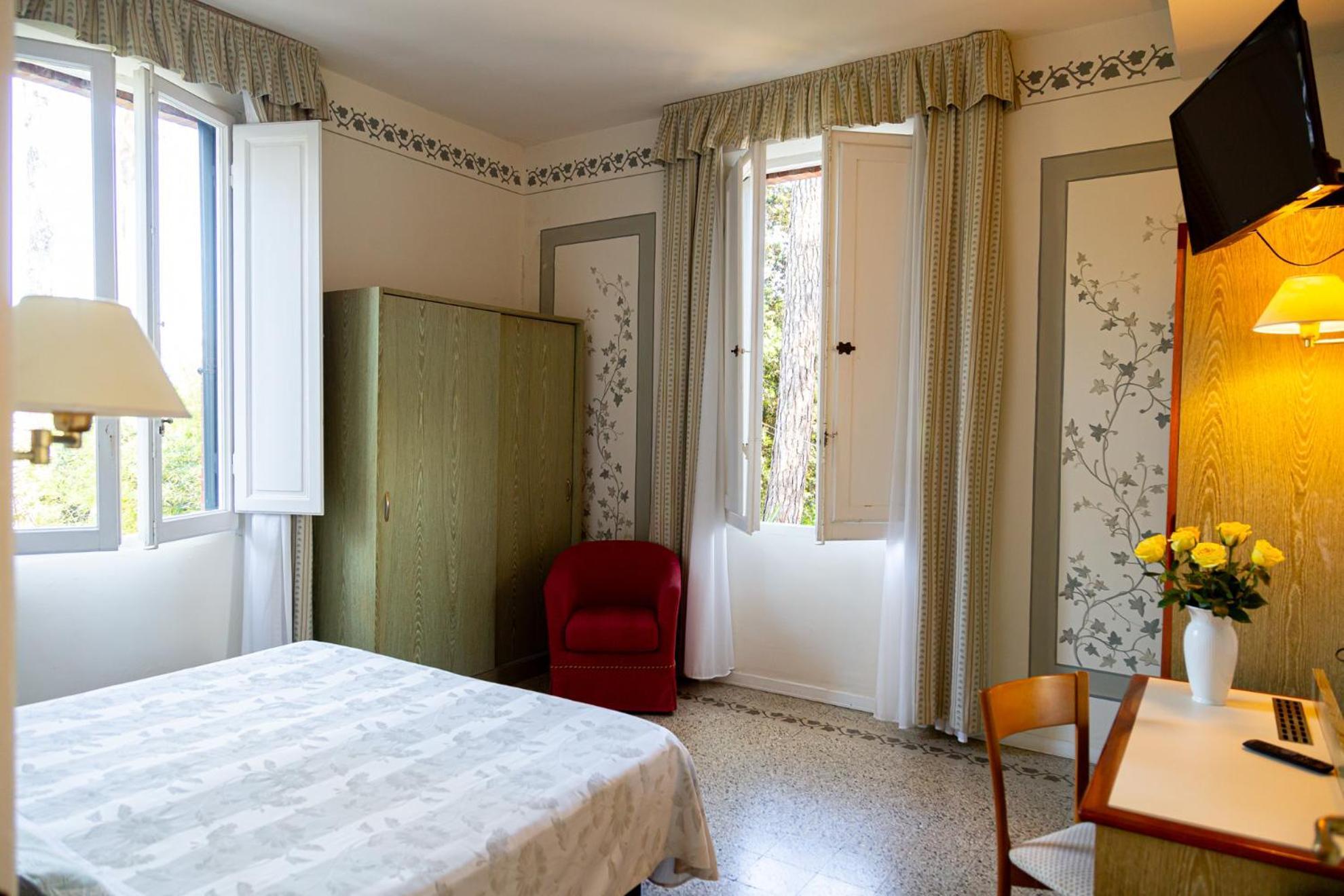 Tiziana 3*
