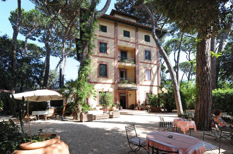 Tiziana 3*